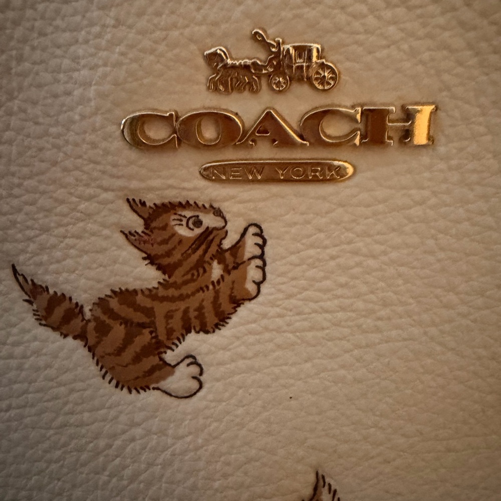 Coach Cream Bag with Cat Embroidery - Picture 3 of 4